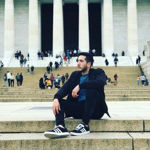 Meet your Posher, Daniel